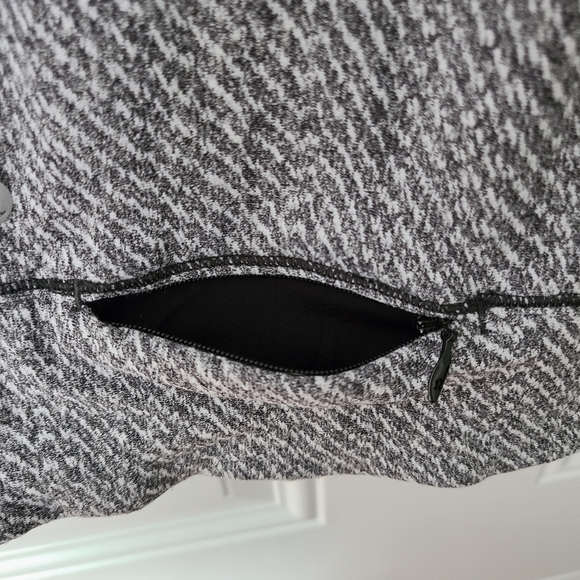 SOLD - Like new Lululemon Rouched back long sleeve - Picture 6 of 7